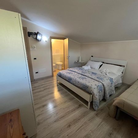 Bed and Breakfast Le Gatte Эболи Экстерьер фото