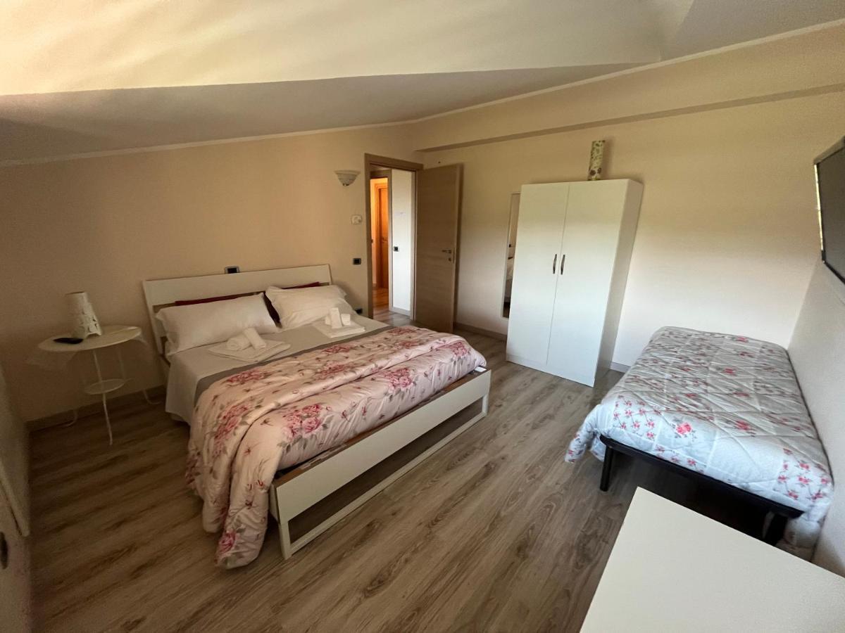 Bed and Breakfast Le Gatte Эболи Экстерьер фото