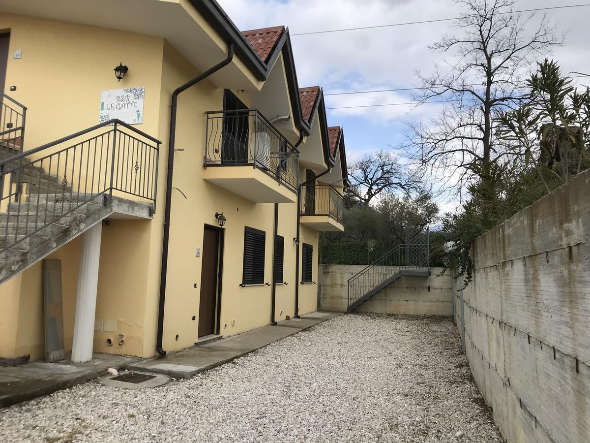 Bed and Breakfast Le Gatte Эболи Экстерьер фото